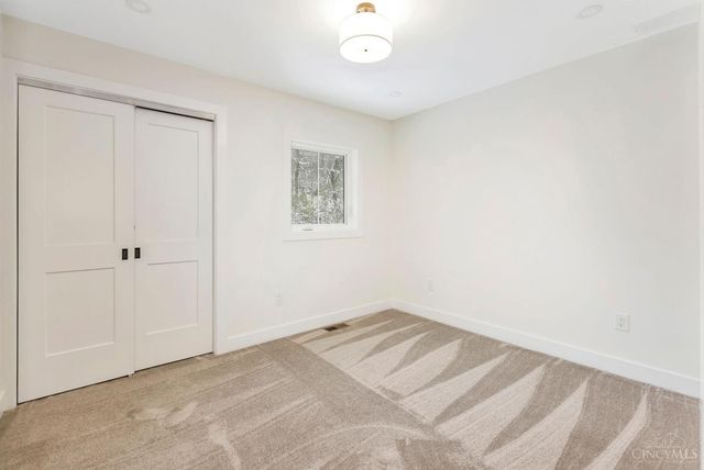 6845 East Fork Road, Cincinnati, OH 45227