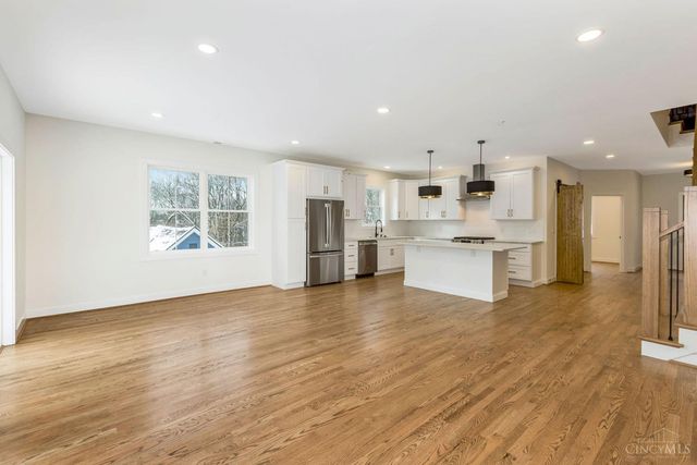6845 East Fork Road, Cincinnati, OH 45227