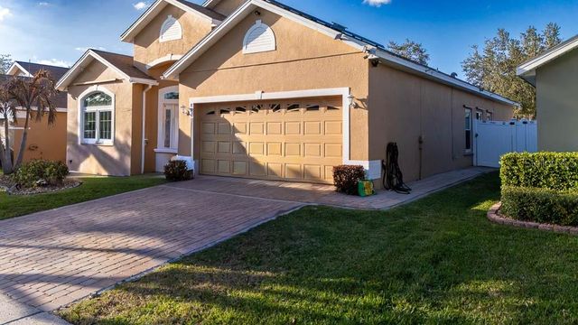 8915 VICTORIA ISLE PLACE, Orlando, FL 32829
