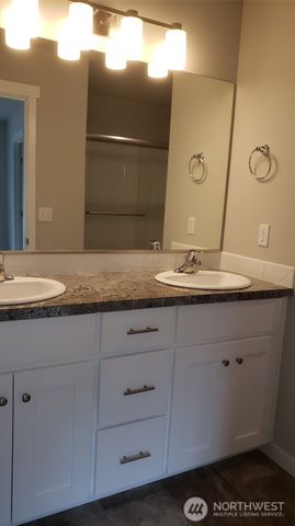 15908 39th Ave East, Tacoma, WA 98446
