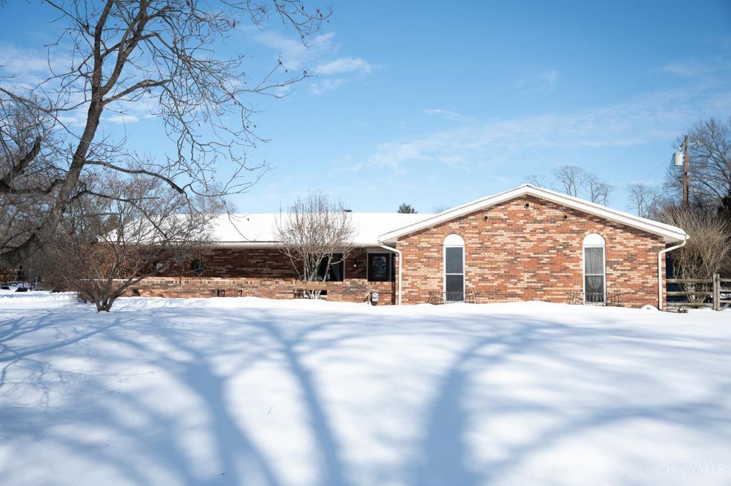 3 Brater Court, Ross Twp, OH 45013