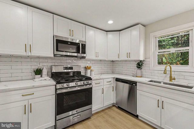 3710 SOUTHERN AVE, Baltimore, MD 21206