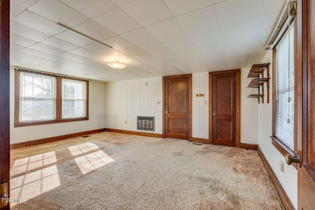 2716 Linden Road, Kingsport, TN 37664