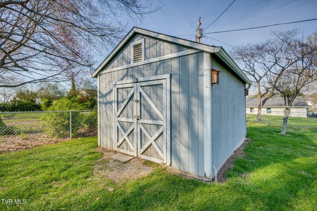 2716 Linden Road, Kingsport, TN 37664