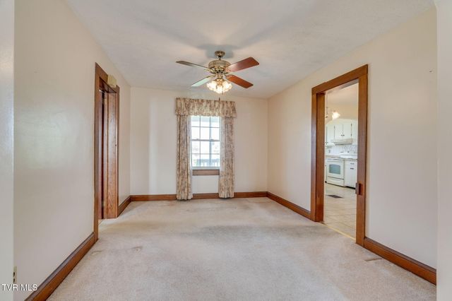 2716 Linden Road, Kingsport, TN 37664