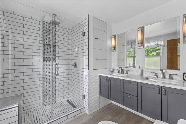 18435 Tilton COURT, Brookfield, WI 53045