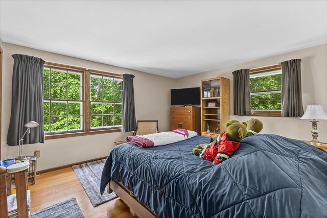18435 Tilton COURT, Brookfield, WI 53045