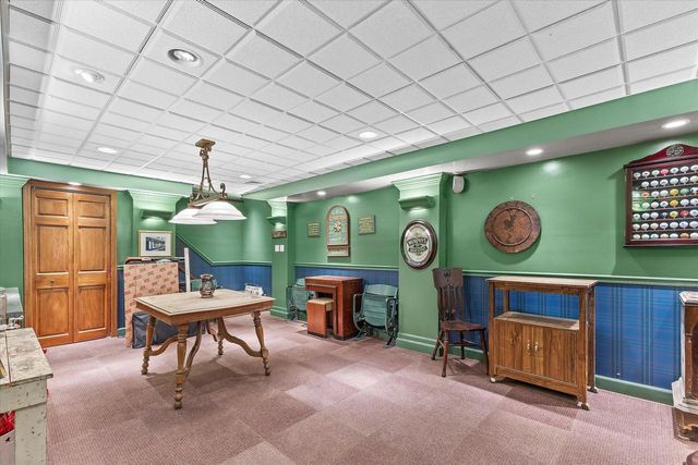 18435 Tilton COURT, Brookfield, WI 53045