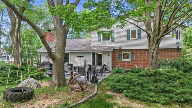 18435 Tilton COURT, Brookfield, WI 53045