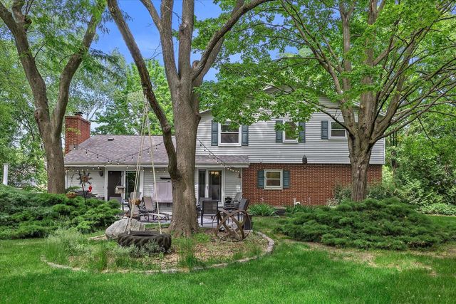 18435 Tilton COURT, Brookfield, WI 53045