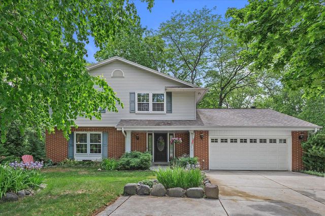 18435 Tilton COURT, Brookfield, WI 53045