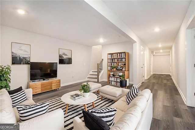 1749 W Caribaea Trail SE, Atlanta, GA 30316