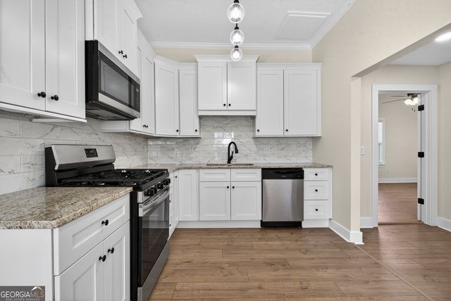 122 Poplar Street, Eatonton, GA 31024