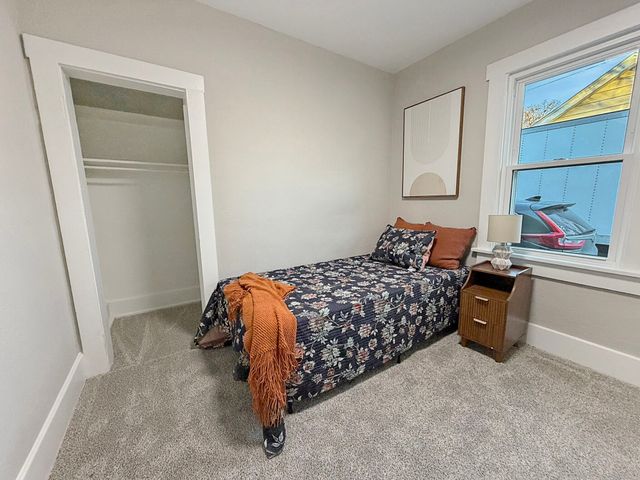 1416 Cleveland Avenue, Des Moines, IA 50316