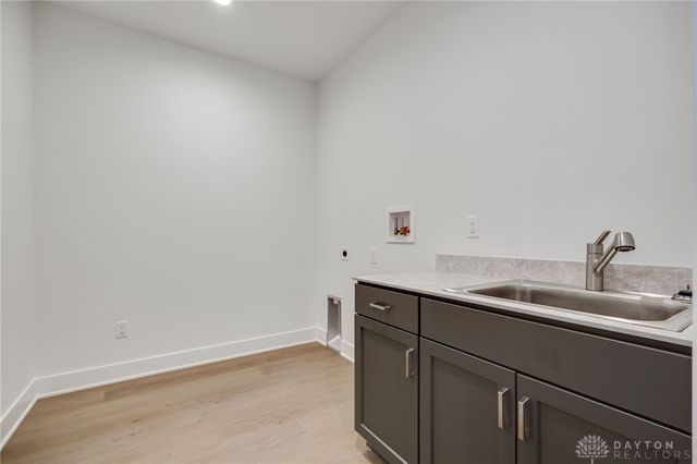 860 Hidden Branches Drive, Dayton, OH 45458