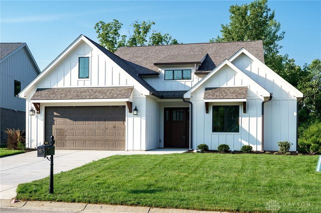 860 Hidden Branches Drive, Dayton, OH 45458