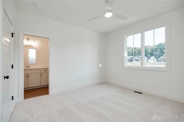 860 Hidden Branches Drive, Dayton, OH 45458
