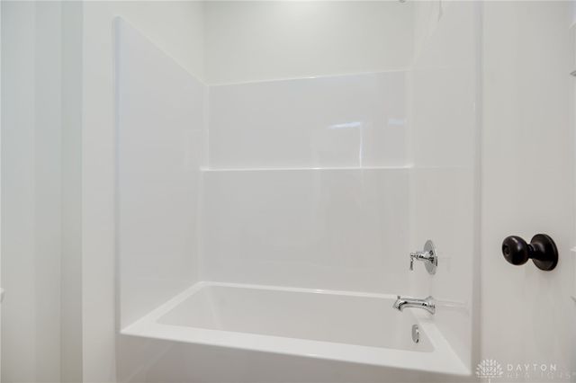 860 Hidden Branches Drive, Dayton, OH 45458