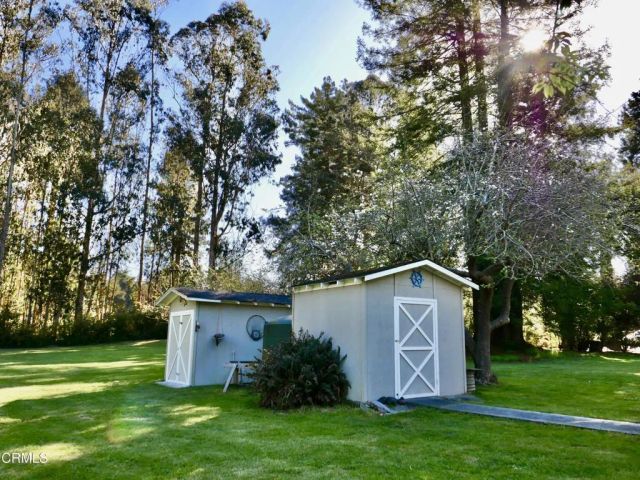 30860 Simpson Lane, Fort Bragg, CA 95437