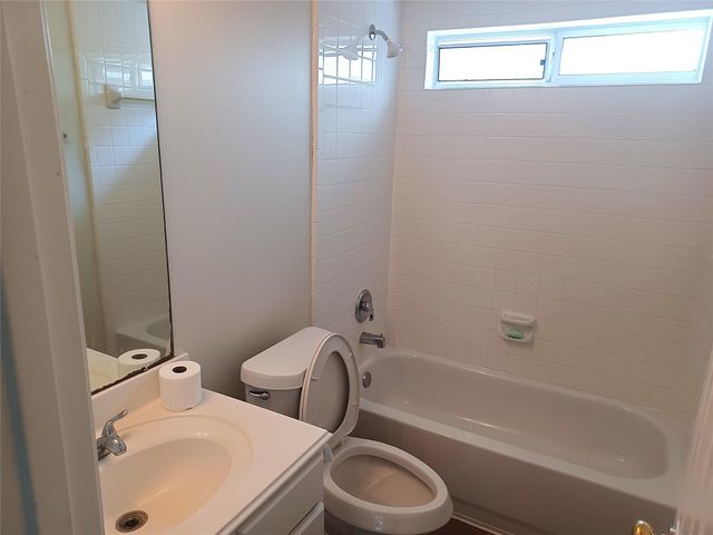 13414 Beechglen Lane, Houston, TX 77083