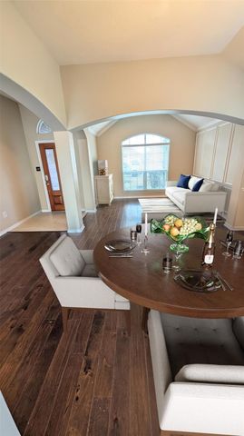 2518 Platinum Chase Drive, Rosharon, TX 77583