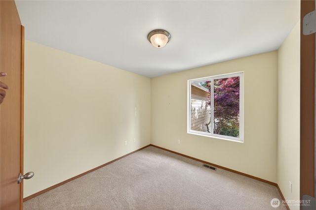 325 Snohomish Drive, La Conner, WA 98257