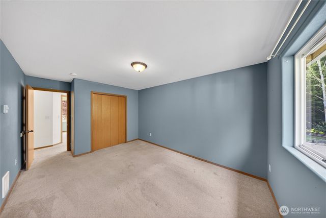 325 Snohomish Drive, La Conner, WA 98257