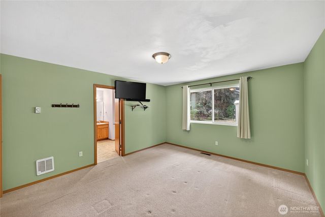 325 Snohomish Drive, La Conner, WA 98257