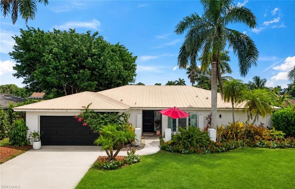 391 Torrey Pines PT, NAPLES, FL 34113 — exterior