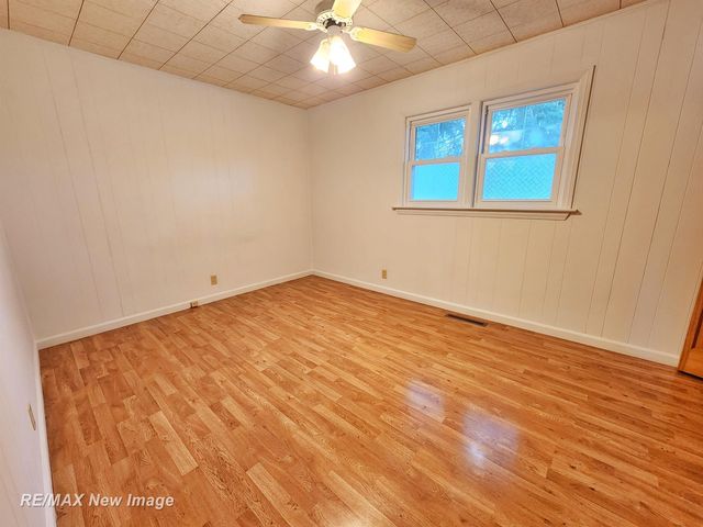 2067 W Midland Road, Williams Twp, MI 48611