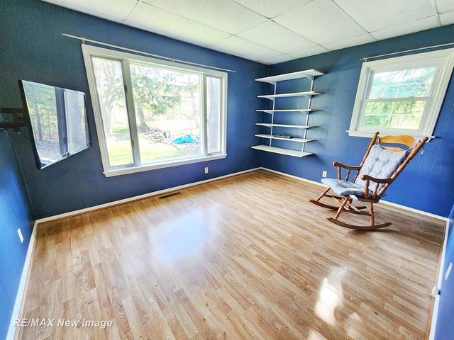 2067 W Midland Road, Williams Twp, MI 48611