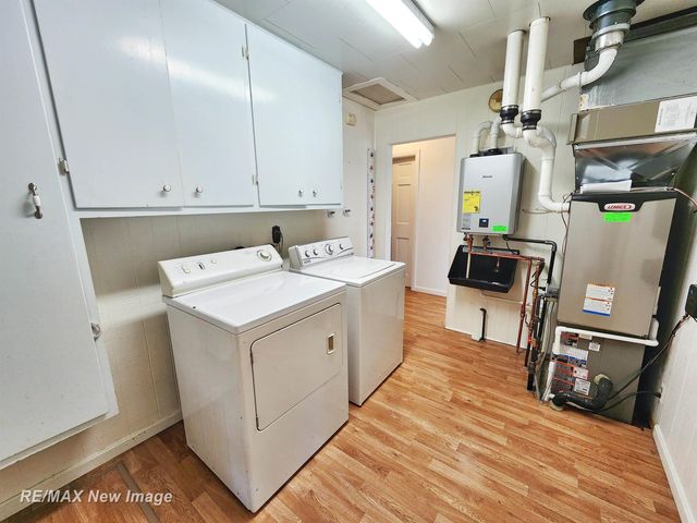 2067 W Midland Road, Williams Twp, MI 48611
