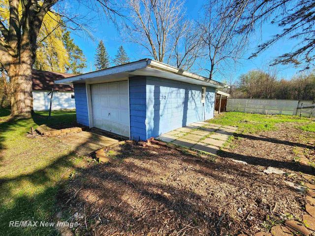 2067 W Midland Road, Williams Twp, MI 48611