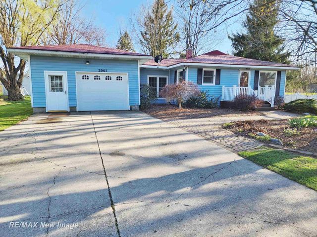 2067 W Midland Road, Williams Twp, MI 48611