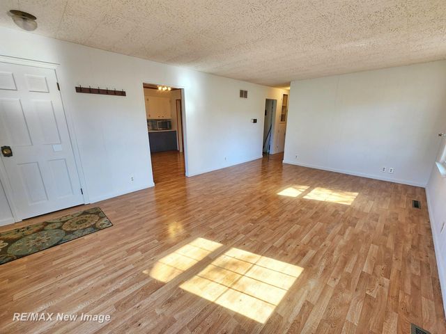 2067 W Midland Road, Williams Twp, MI 48611