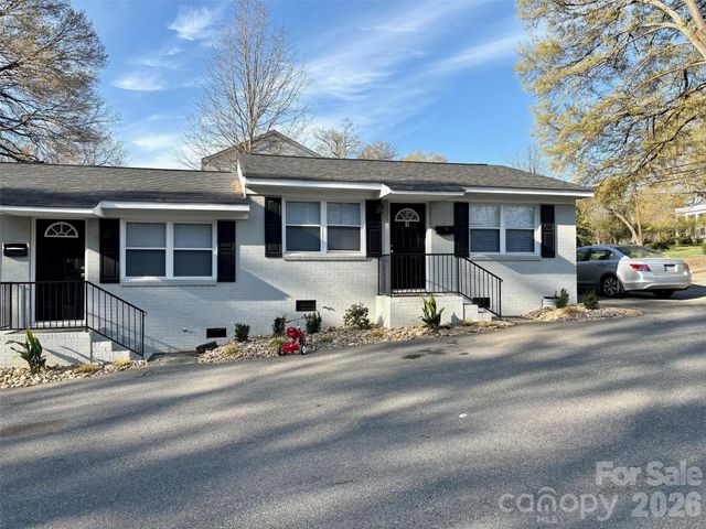 1304 S York Road, Gastonia, NC 28052