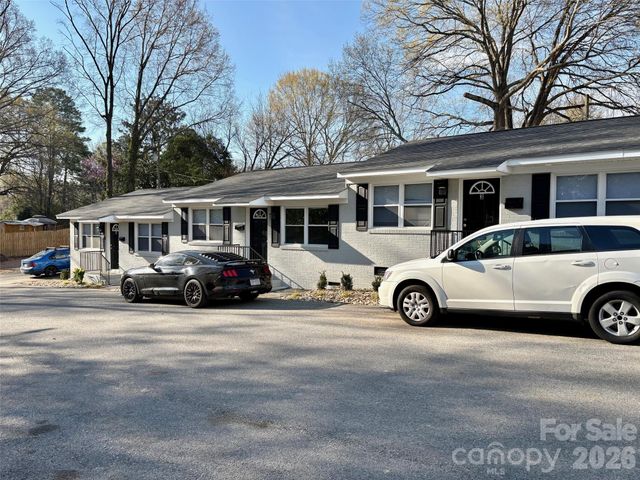 1304 S York Road, Gastonia, NC 28052
