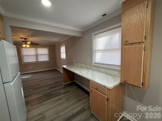 1304 S York Road, Gastonia, NC 28052