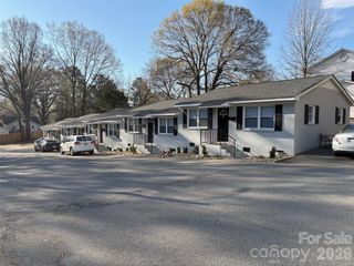 1304 S York Road, Gastonia, NC 28052