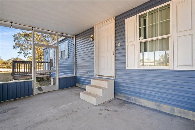 2024 LEMON DRIVE, Lake Wales, FL 33898