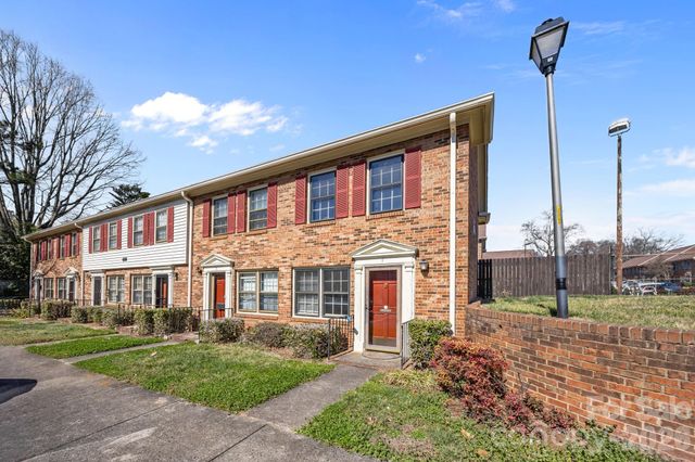 1231 Archdale Drive F, Charlotte, NC 28217