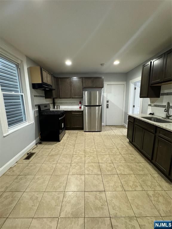 103 9th Street, Newark, NJ 07107