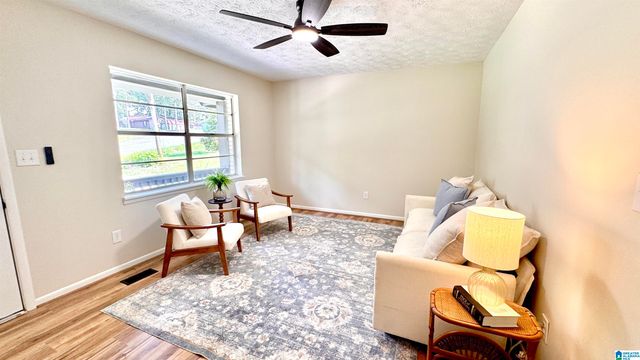 136 SOUTHMOOR CIRCLE, Oxford, AL 36203