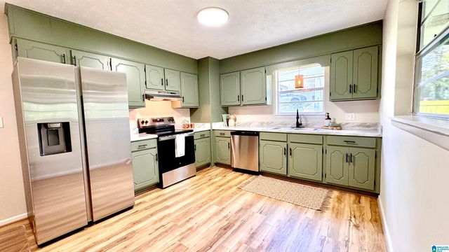 136 SOUTHMOOR CIRCLE, Oxford, AL 36203