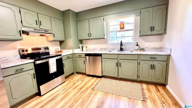 136 SOUTHMOOR CIRCLE, Oxford, AL 36203