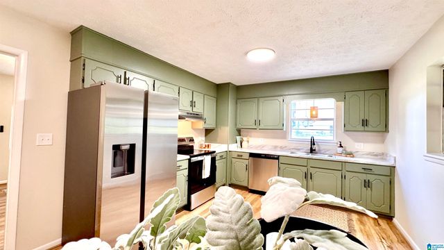 136 SOUTHMOOR CIRCLE, Oxford, AL 36203