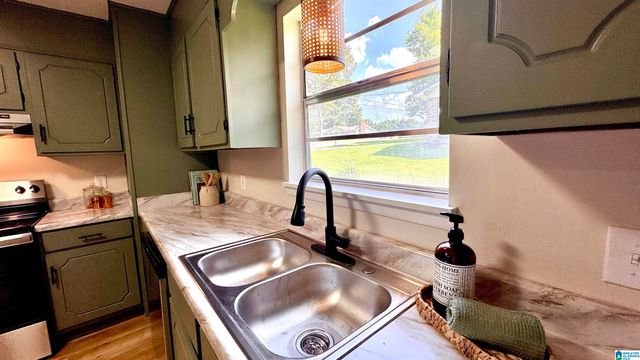 136 SOUTHMOOR CIRCLE, Oxford, AL 36203
