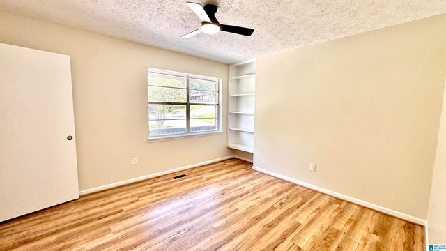 136 SOUTHMOOR CIRCLE, Oxford, AL 36203