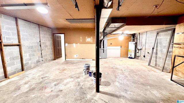 136 SOUTHMOOR CIRCLE, Oxford, AL 36203