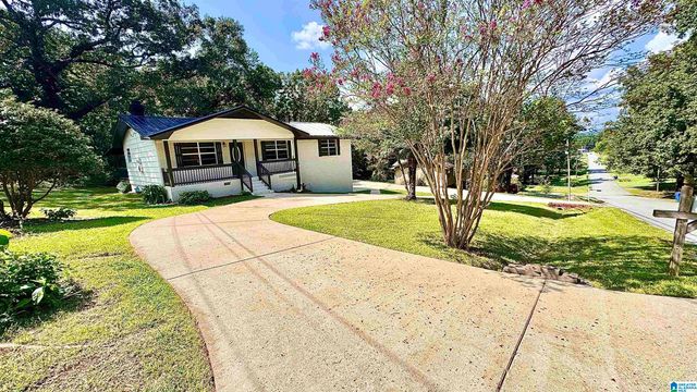 136 SOUTHMOOR CIRCLE, Oxford, AL 36203